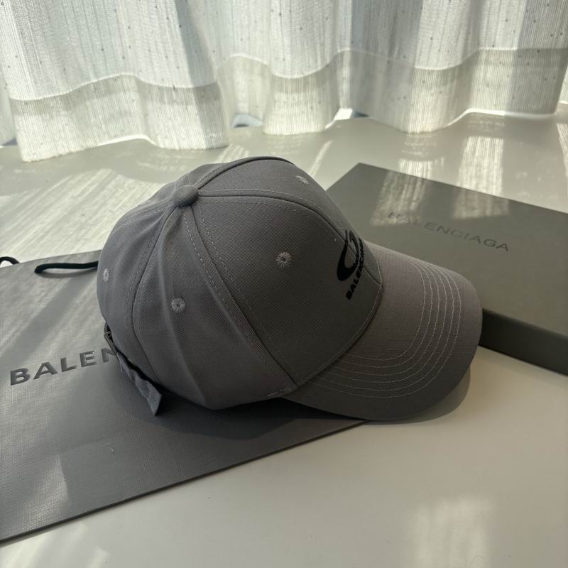 Balenciaga Cap (4343)