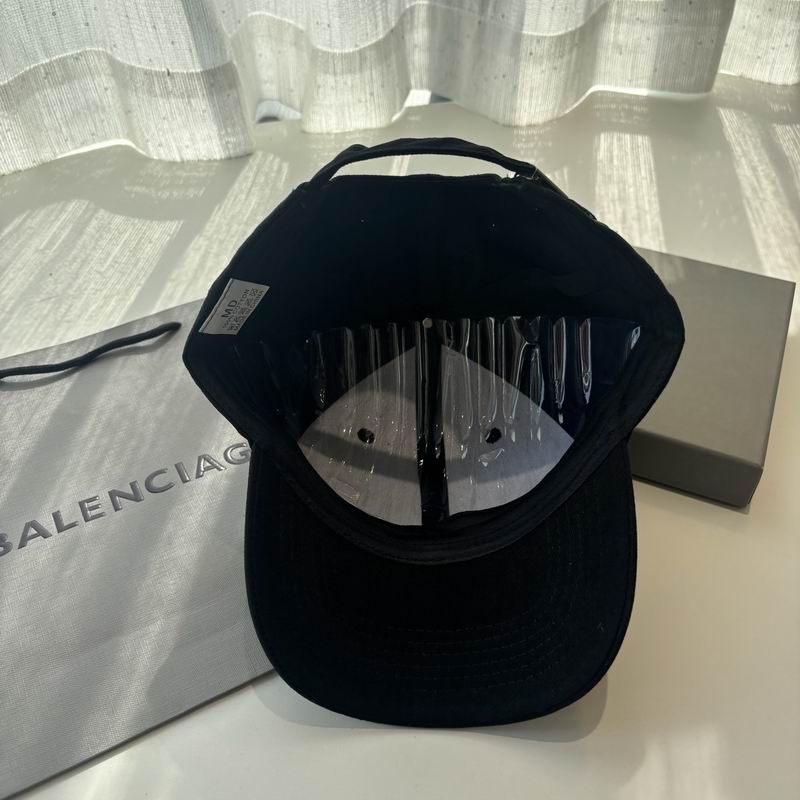 Balenciaga Cap (4358)