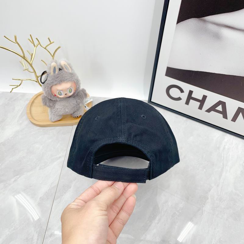 Balenciaga Cap dx (28)