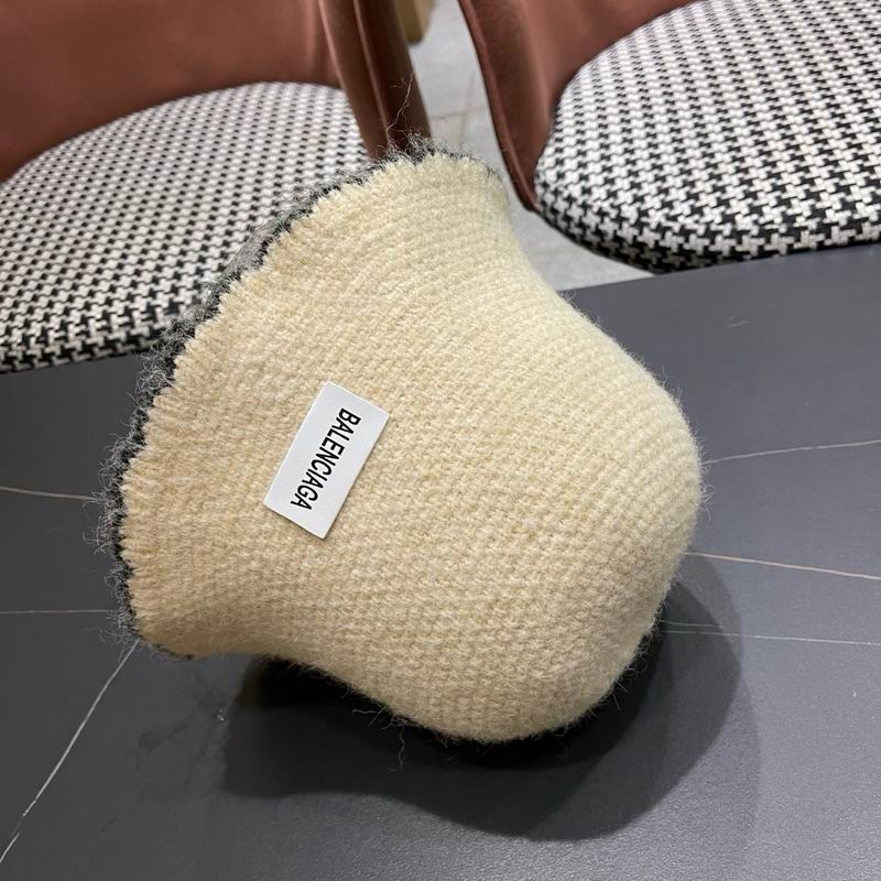 Balenciaga Hat (731)