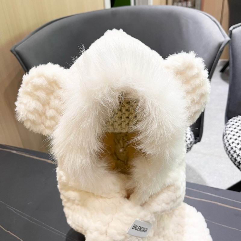 Balenciaga Scarf Hat (115)