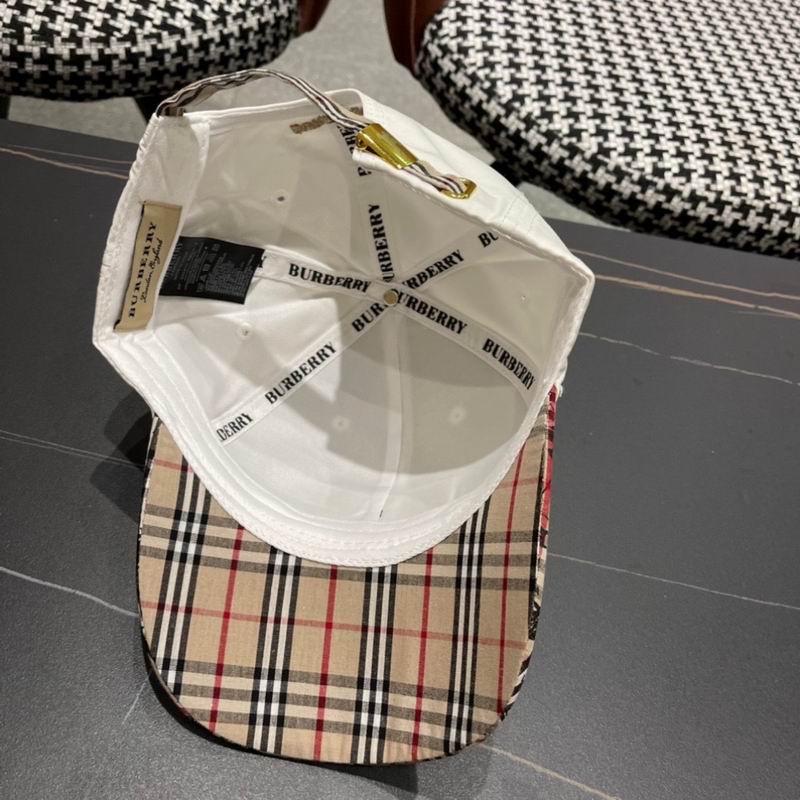 Burberry Cap (141)