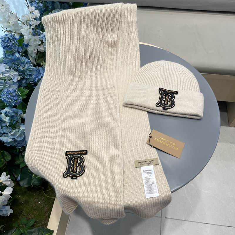 Burberry Scarf Hat (1225)
