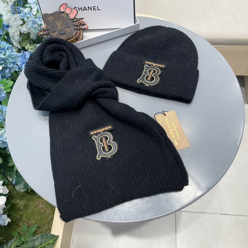 Burberry Scarf Hat (1238)