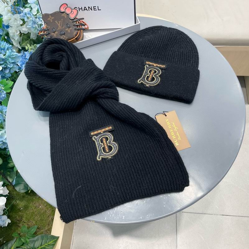 Burberry Scarf Hat (179)