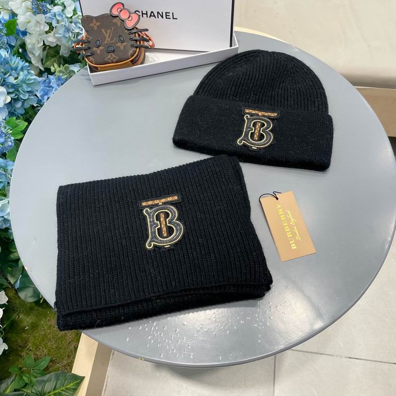 Burberry Scarf Hat (182)
