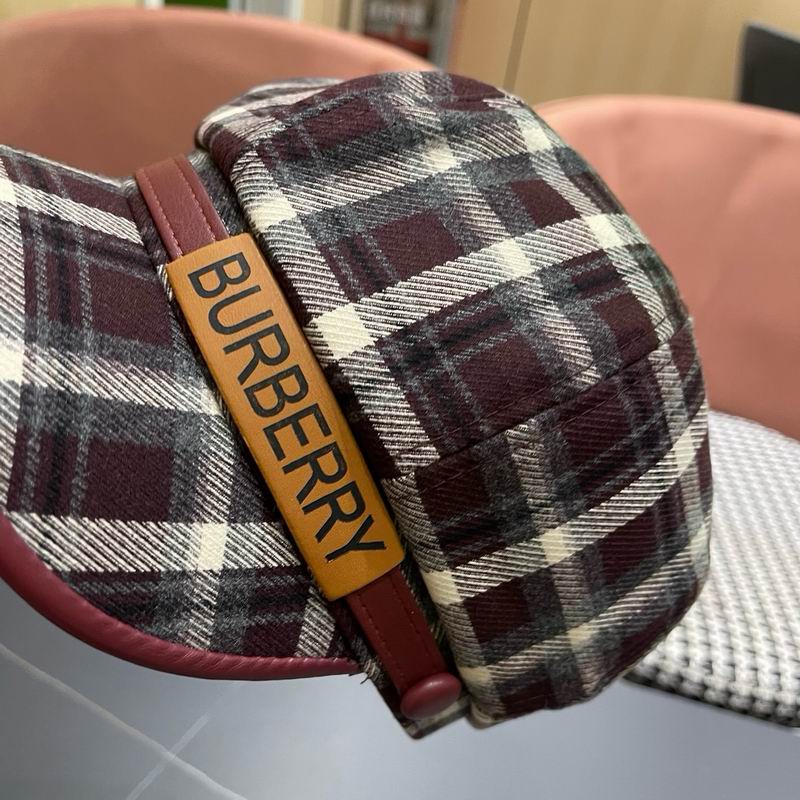 Burberry cap (117)