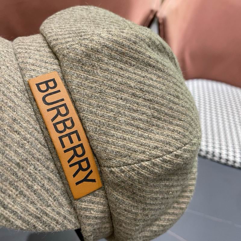 Burberry cap (5)