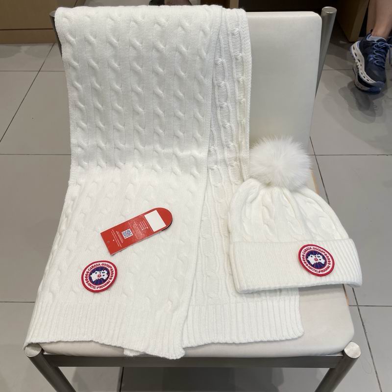 Canada Goose Scarf Hat (3)