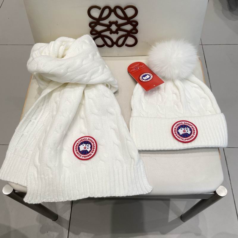 Canada Goose Scarf Hat (4)