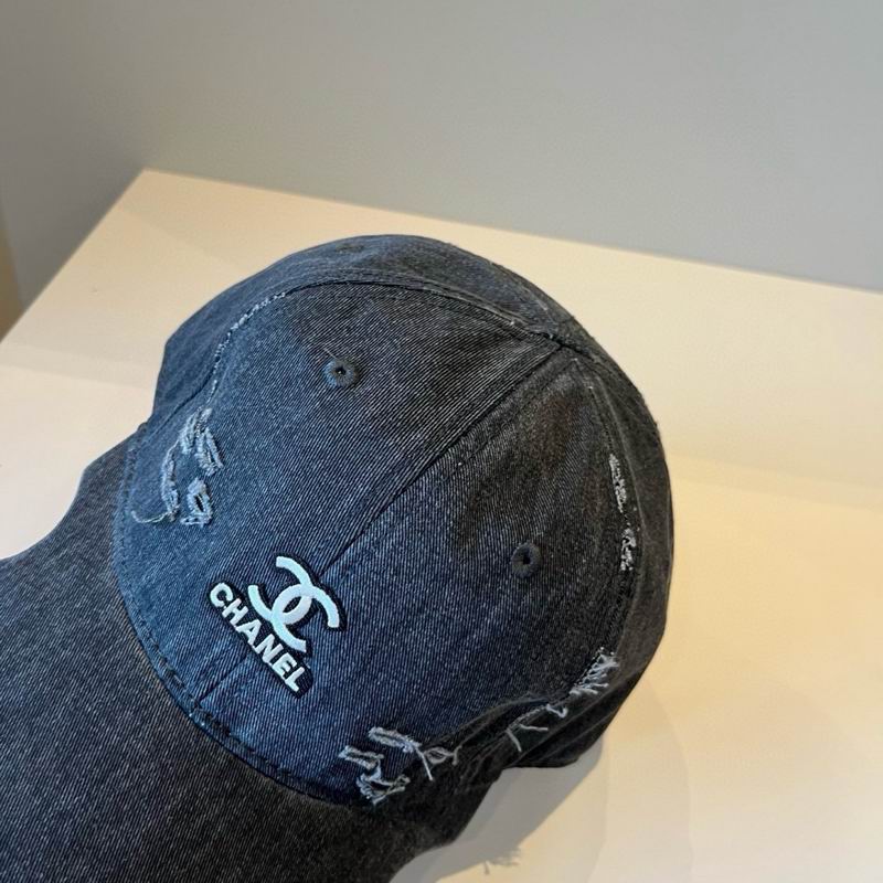Chanel Cap (2204)