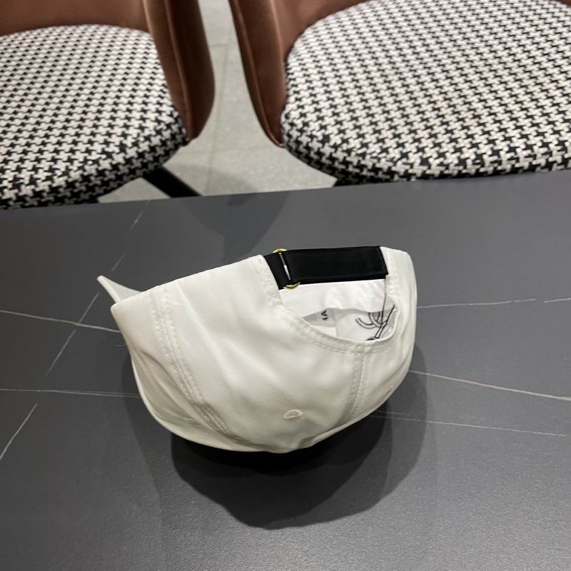 Chanel Cap (3157)