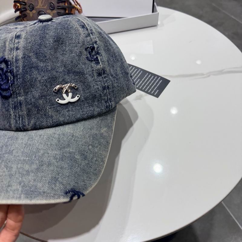 Chanel Cap (520)