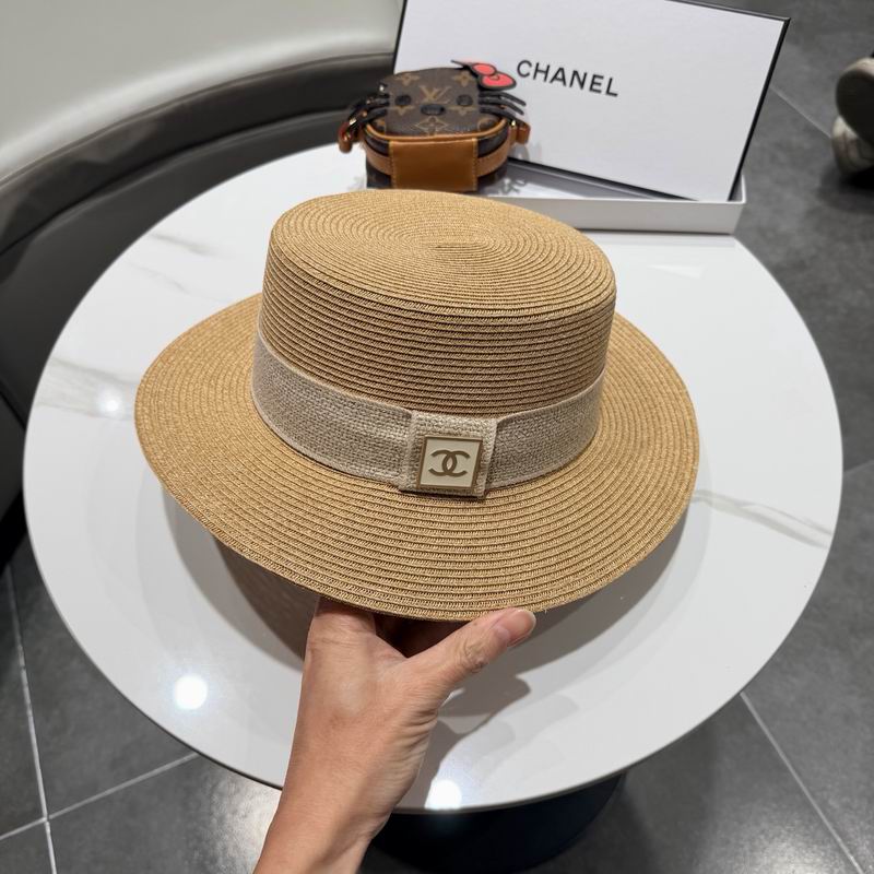 Chanel top hat (256)