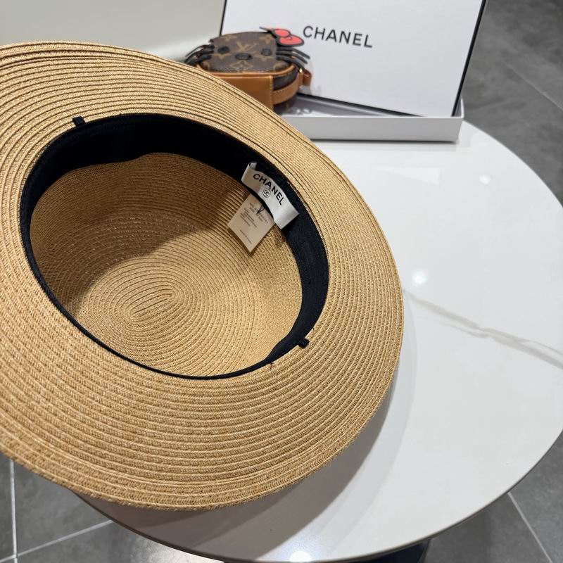 Chanel top hat (264)