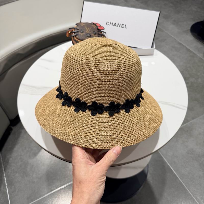 Chanel top hat (298)