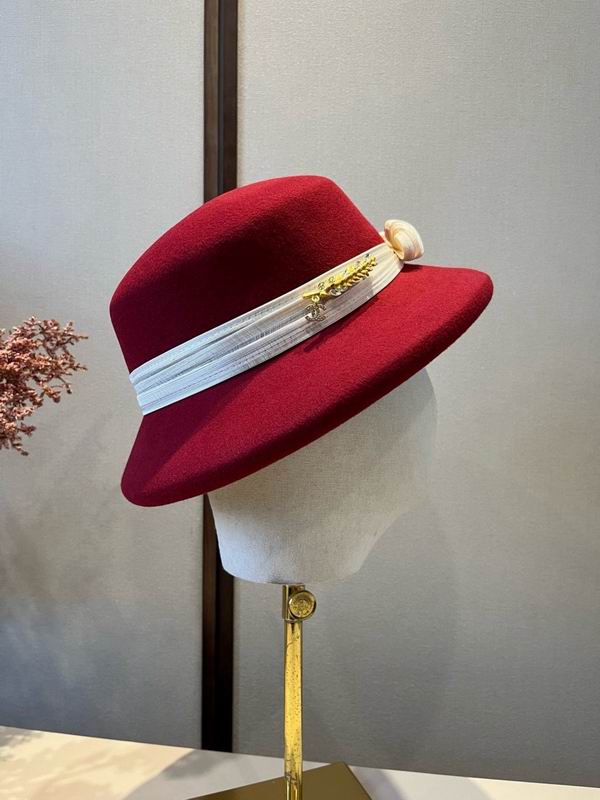 Chanel top hat (515)