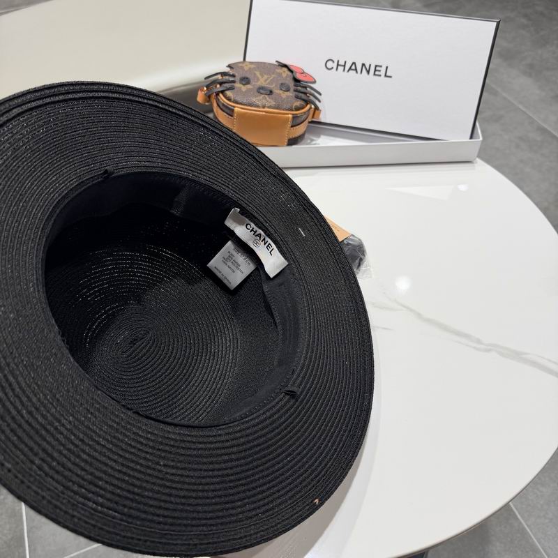 Chanel top hat (532)