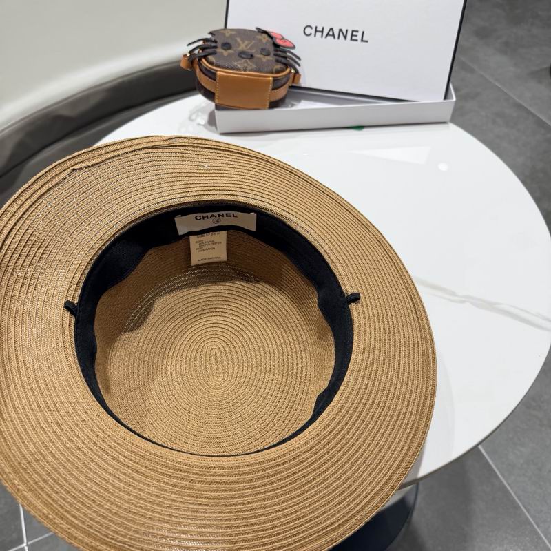 Chanel top hat (541)