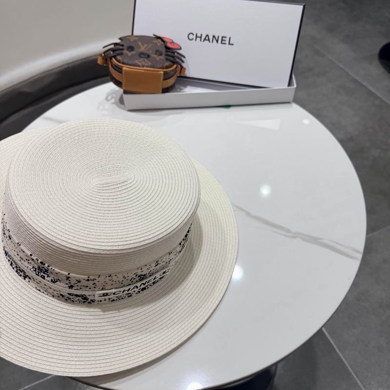 Chanel top hat (553)