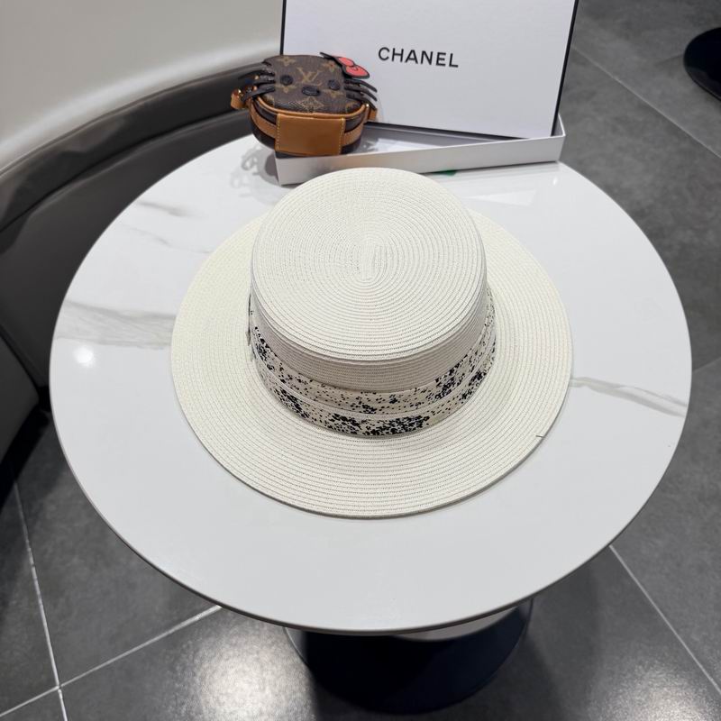 Chanel top hat (557)
