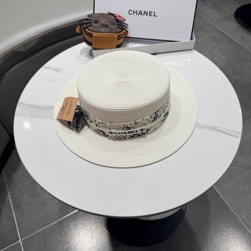 Chanel top hat (558)