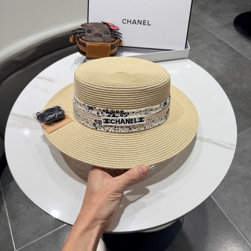 Chanel top hat (561)