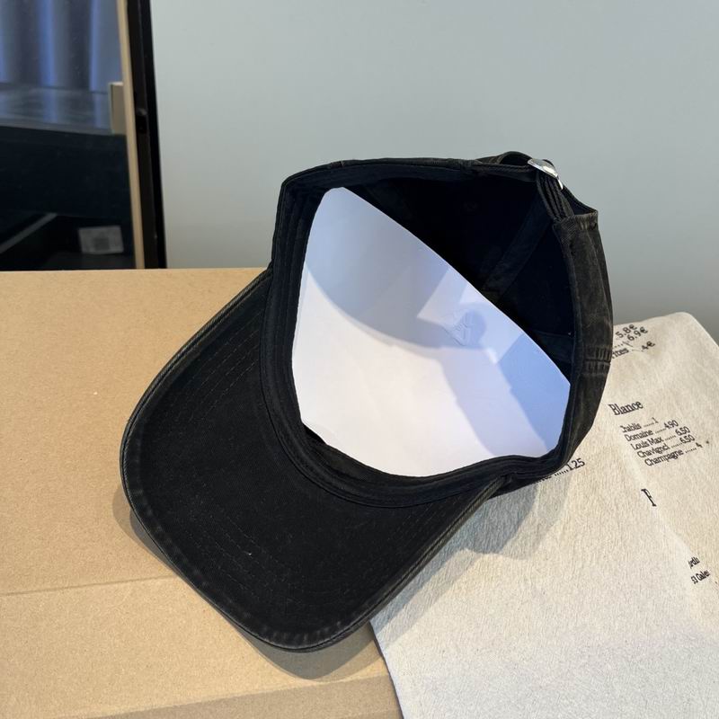 Chrome Hearts Cap (689)