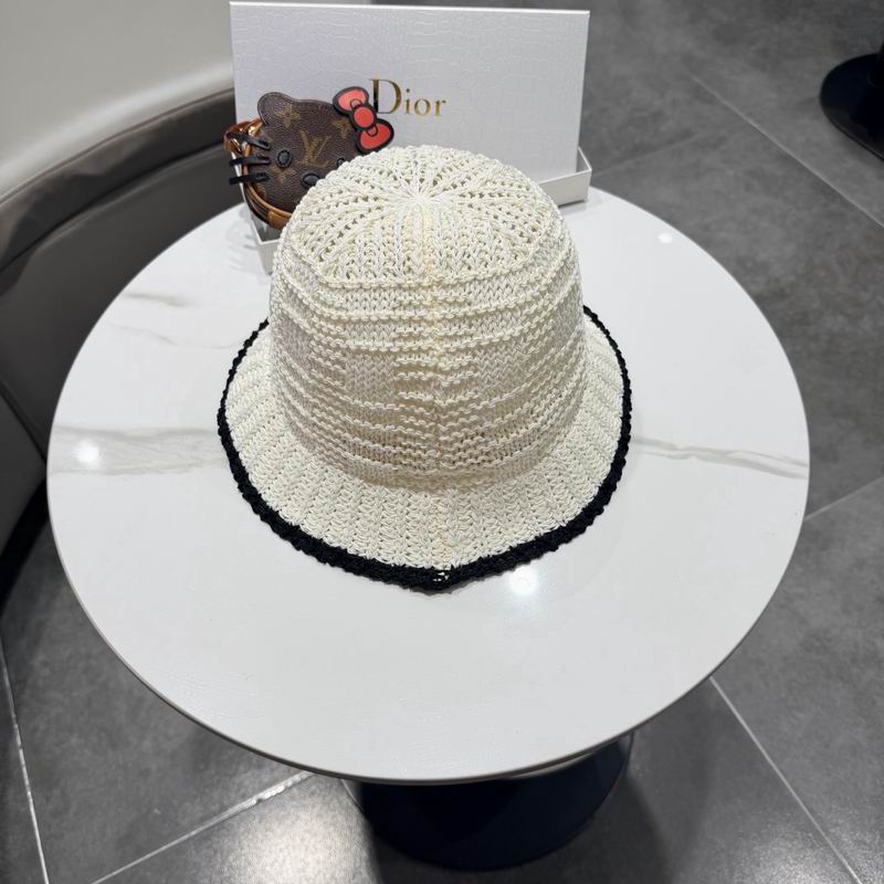 Dior Hat (1872)
