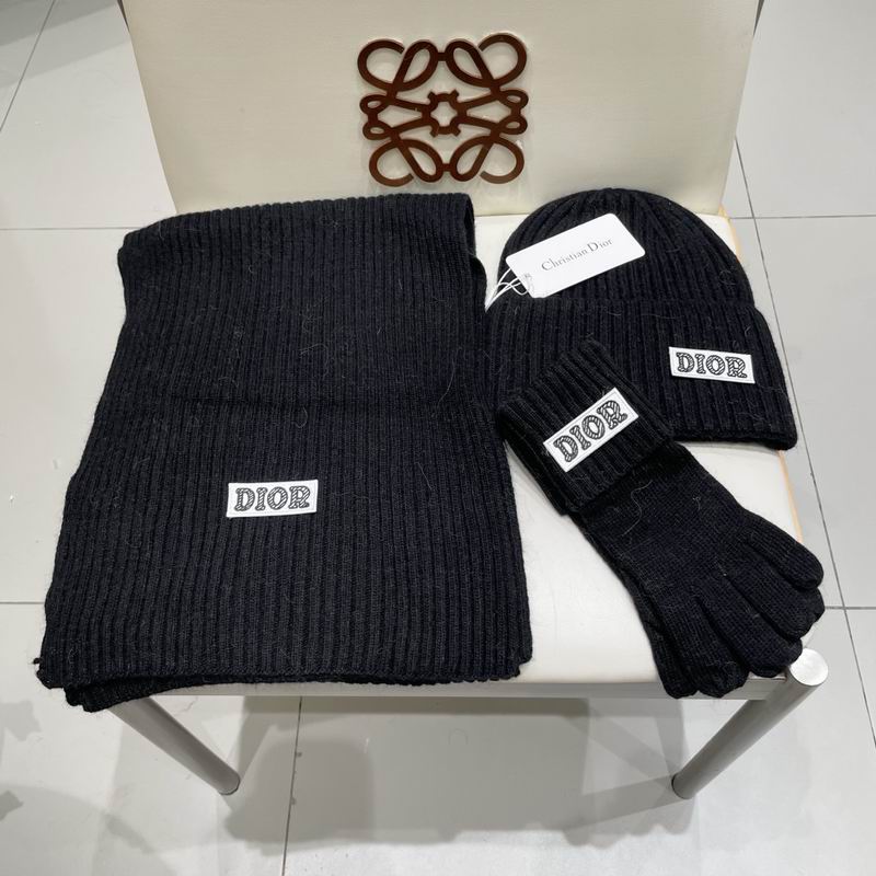 Dior Scarf Hat gloves (352)