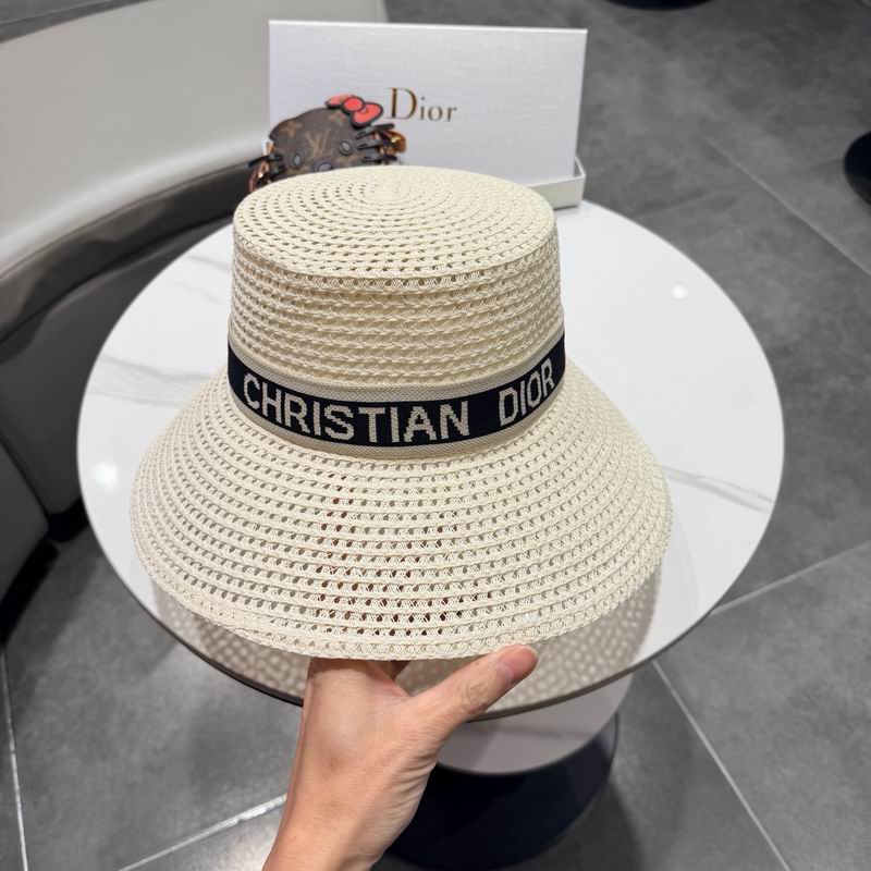 Dior top hat (247)