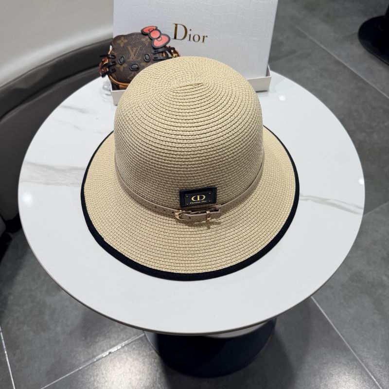 Dior top hat (411)