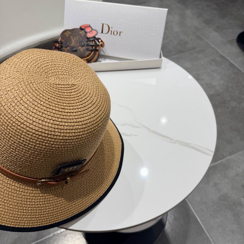 Dior top hat (417)