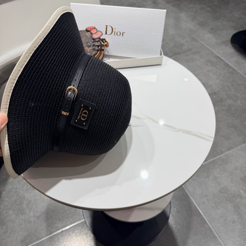 Dior top hat (425)