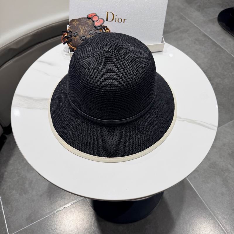 Dior top hat (428)