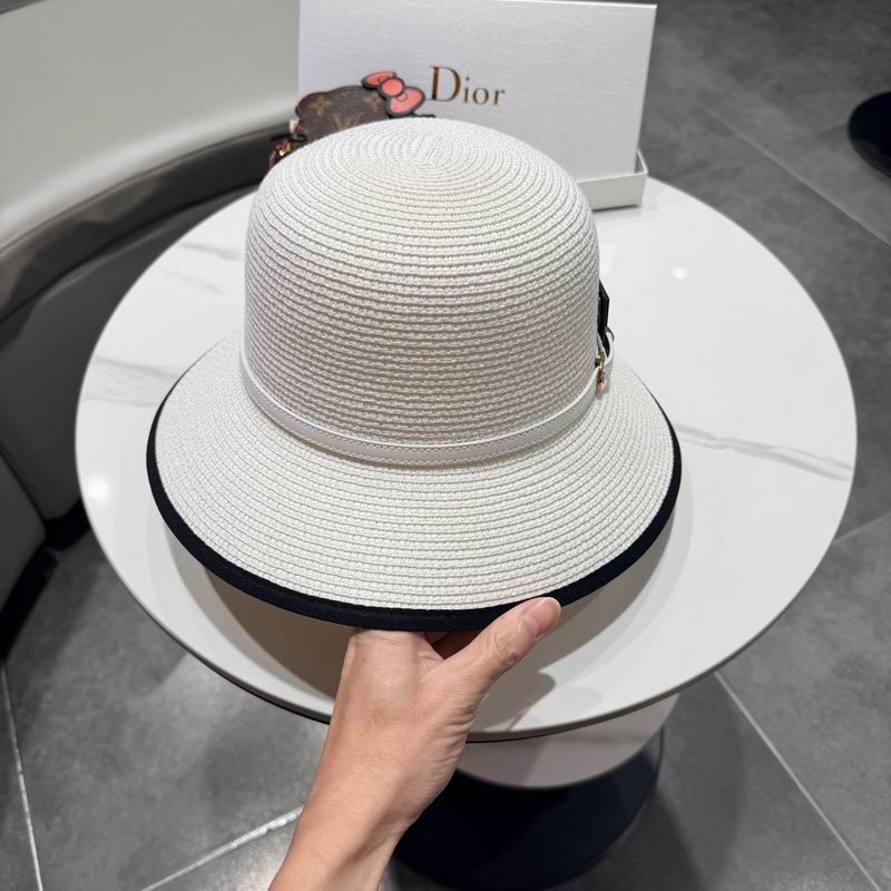 Dior top hat (430)