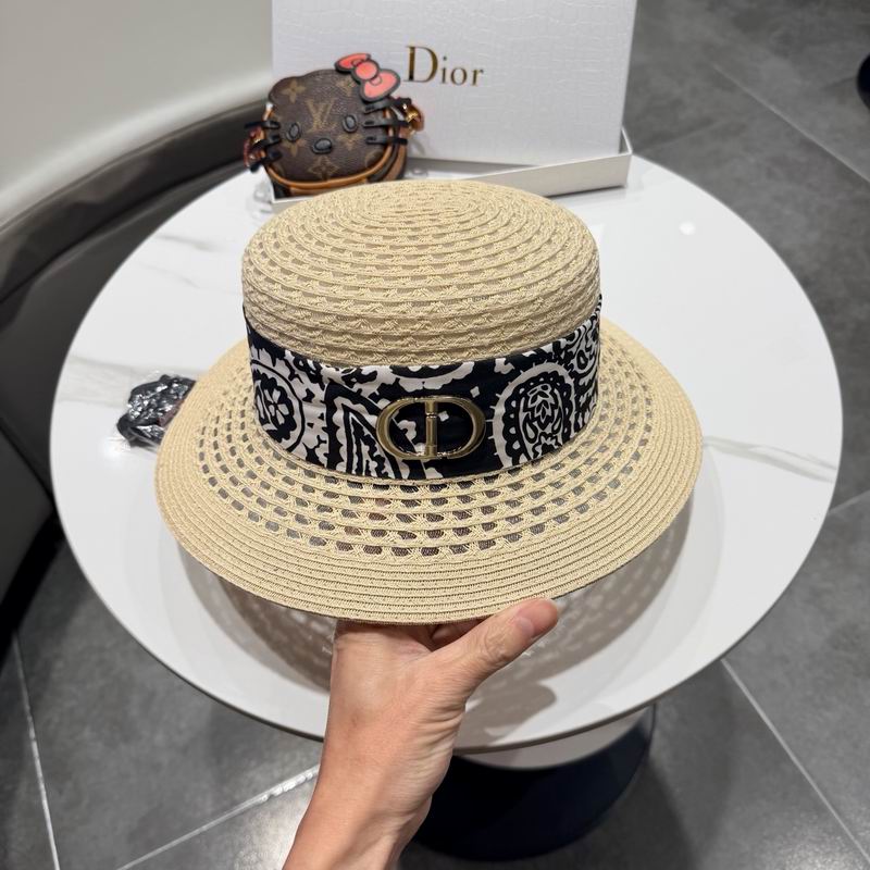 Dior top hat (475)