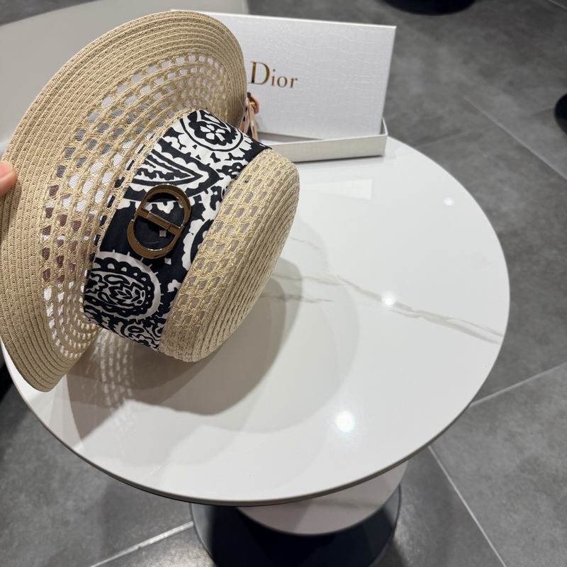 Dior top hat (476)