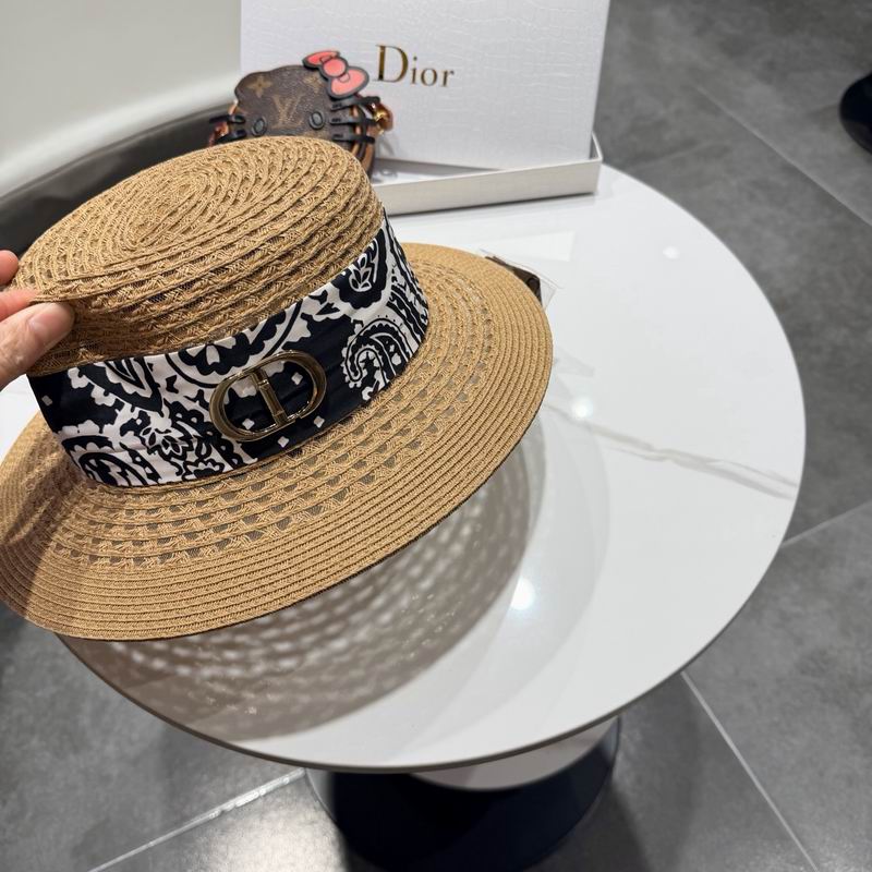 Dior top hat (484)