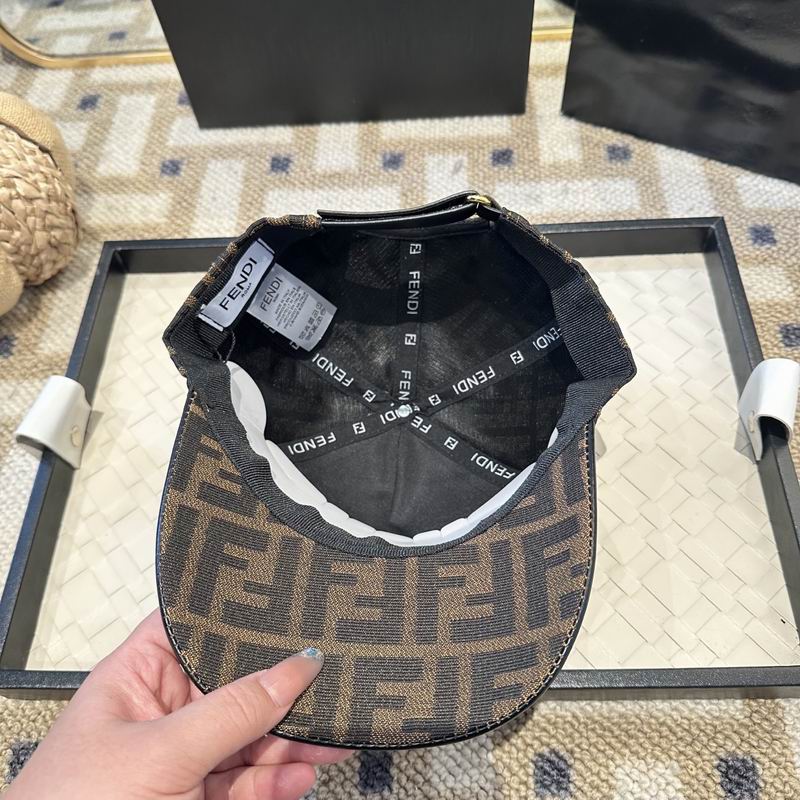 Fendi Cap (5157)