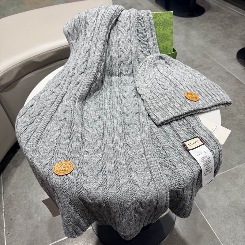 Gucci Scarf Hat (1143)
