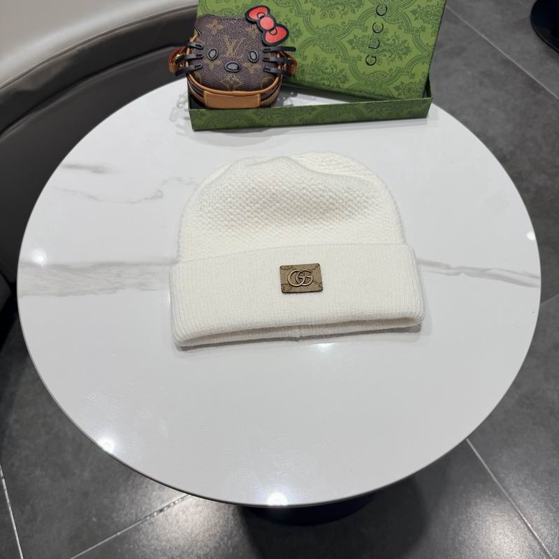 Gucci hat (2211)