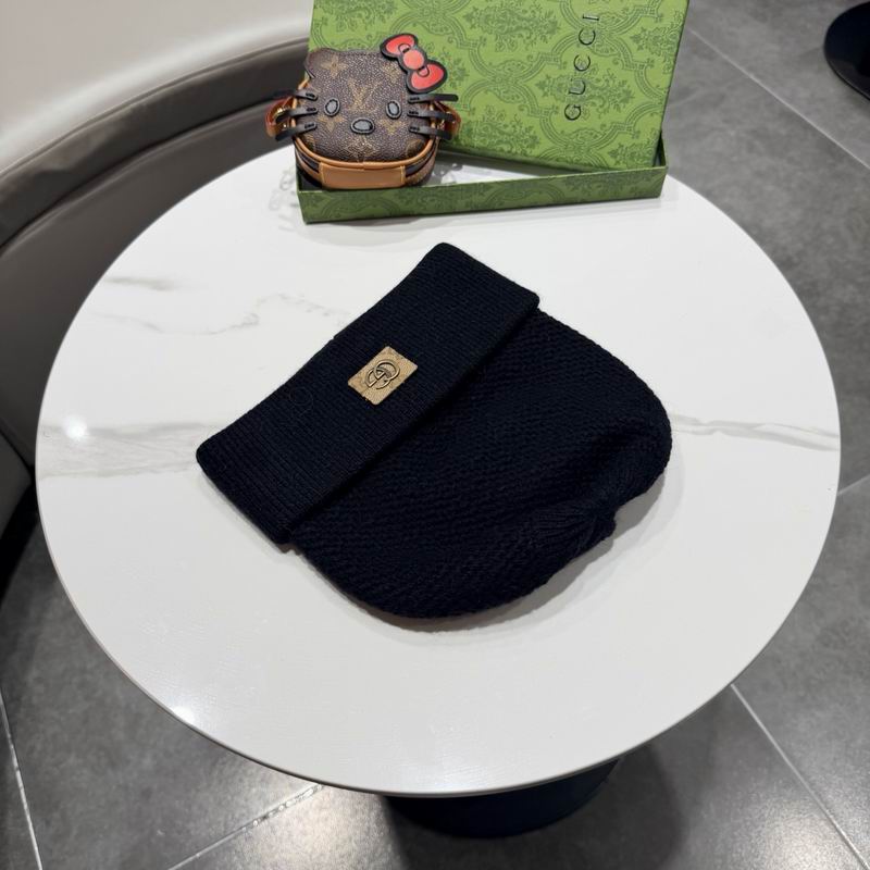 Gucci hat (2213)