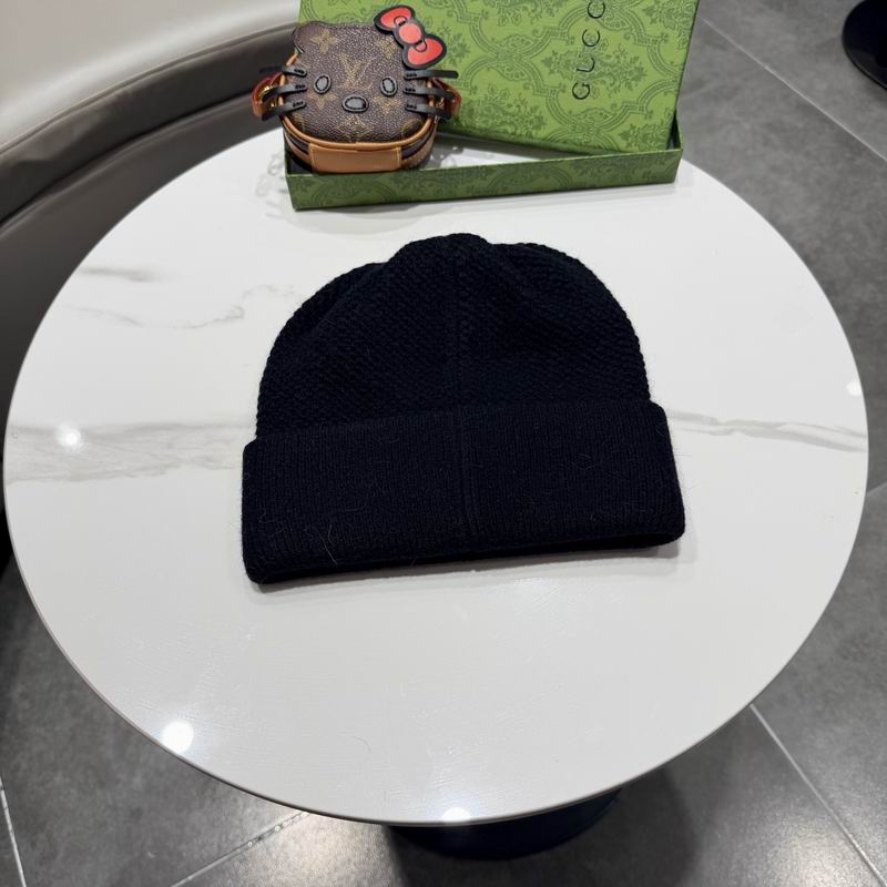 Gucci hat (2214)