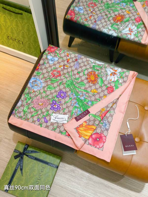 Gucci silk Scarf 90X90cm E04 (10)