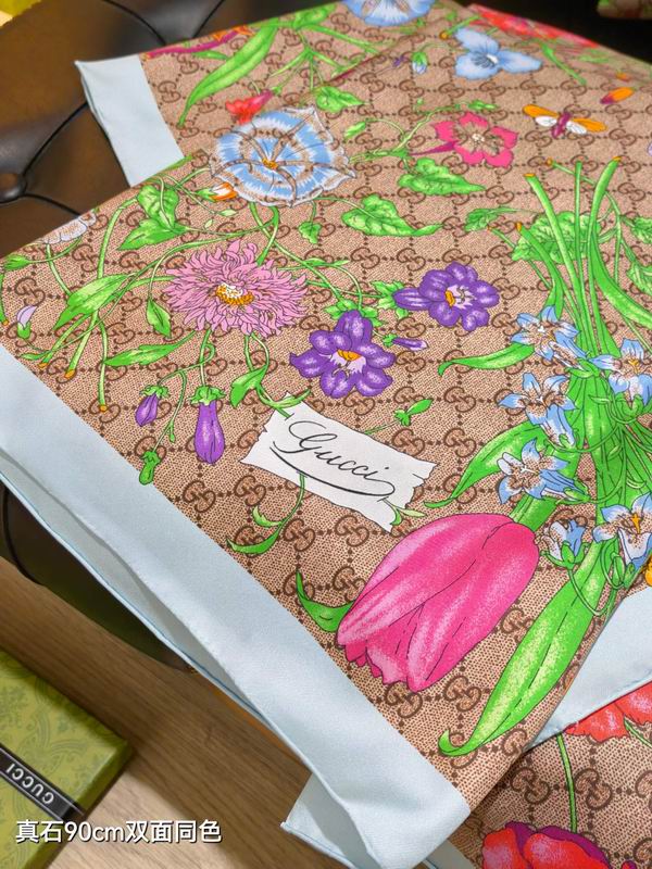 Gucci silk Scarf 90X90cm E04 (19)