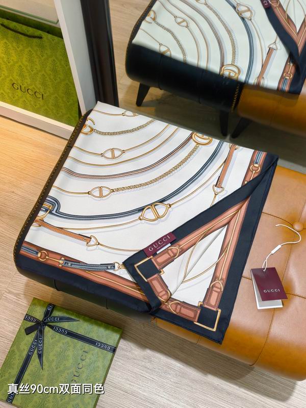Gucci silk Scarf 90X90cm E05 (8)