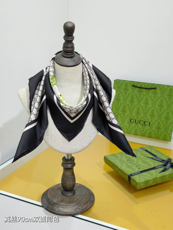 Gucci silk Scarf 90X90cm E07 (11)