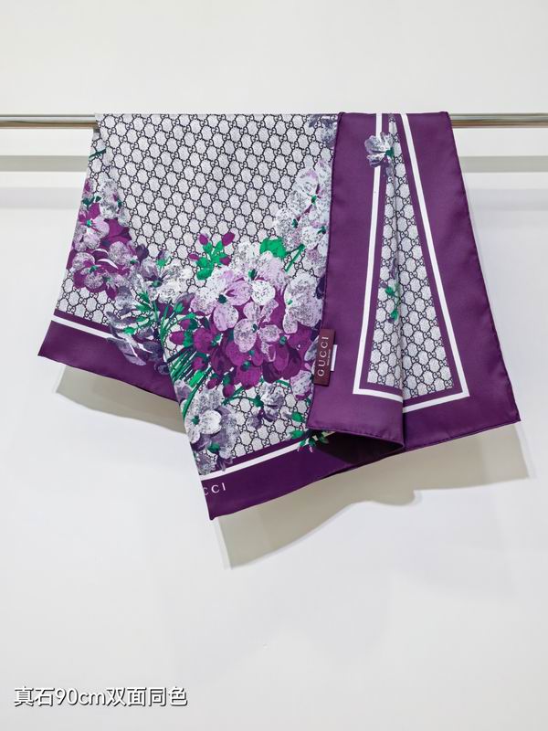 Gucci silk Scarf 90X90cm E07 (31)