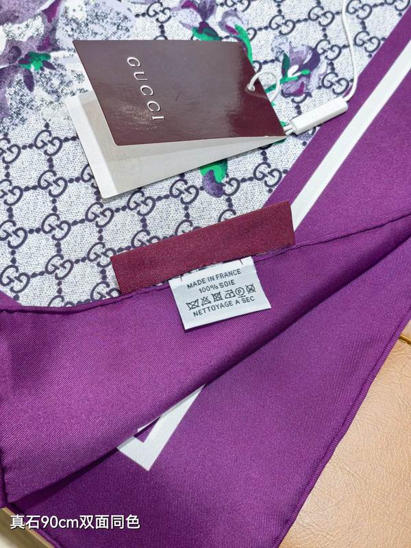 Gucci silk Scarf 90X90cm E07 (32)